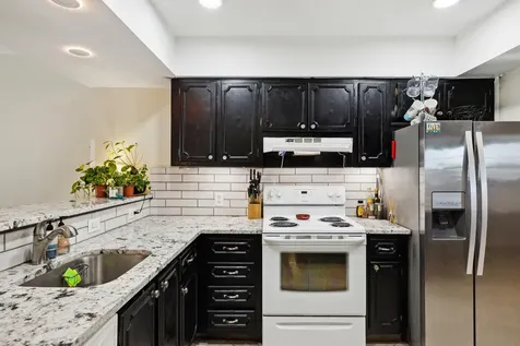 3075 E Gardens East Drive Palm Beach Gardens FL 33410