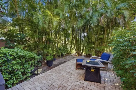5292 Pine Meadows Road Lake Worth FL 33463