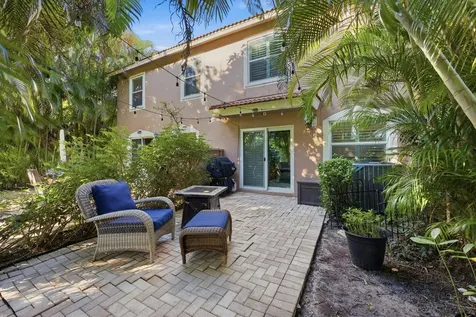 5292 Pine Meadows Road Lake Worth FL 33463