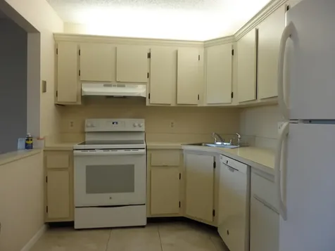 322 Knotty Pine Circle Greenacres FL 33463