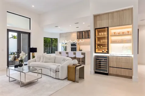 1740 Sw 2nd Avenue Boca Raton FL 33432