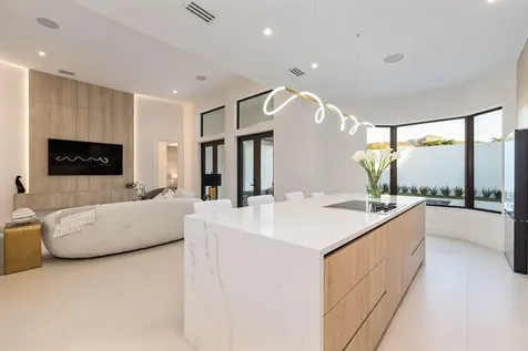 1740 Sw 2nd Avenue Boca Raton FL 33432