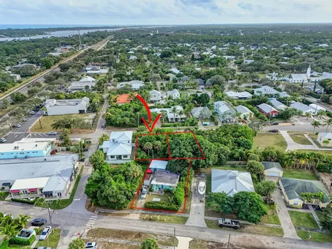 9156 SE Mars Street Hobe Sound FL 33455