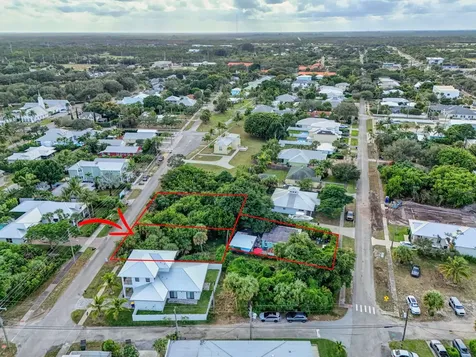 9156 SE Mars Street Hobe Sound FL 33455