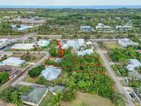 9156 SE Mars Street Hobe Sound FL 33455