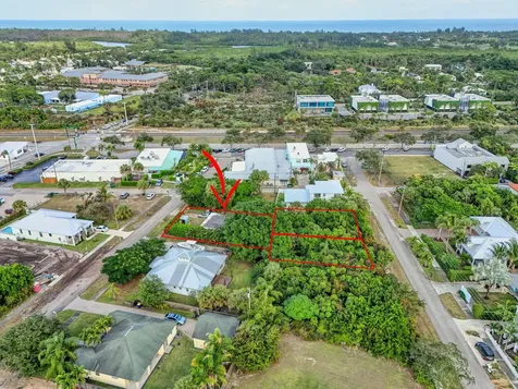 9156 SE Mars Street Hobe Sound FL 33455