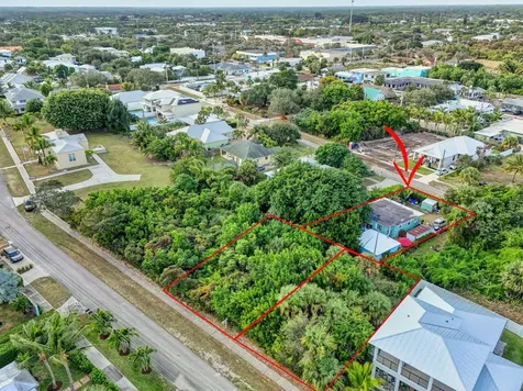 9156 SE Mars Street Hobe Sound FL 33455