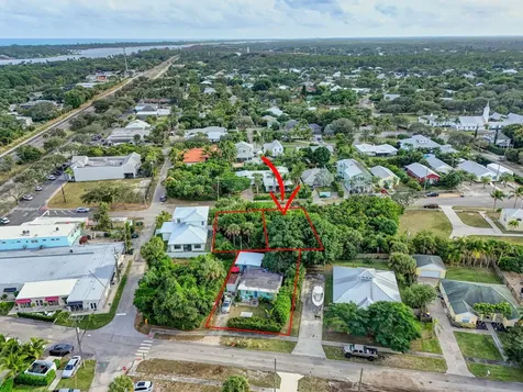 9156 SE Mars Street Hobe Sound FL 33455