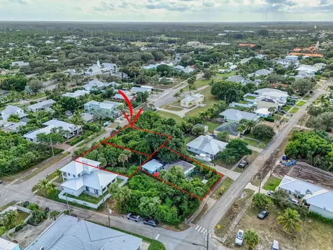 9156 SE Mars Street Hobe Sound FL 33455