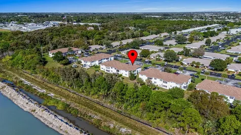 1203 S Lakes End Drive Fort Pierce FL 34982
