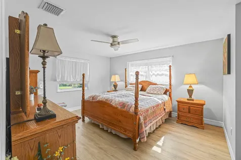 1203 S Lakes End Drive Fort Pierce FL 34982