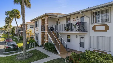 1203 S Lakes End Drive Fort Pierce FL 34982