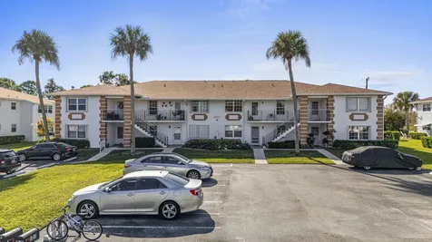 1203 S Lakes End Drive Fort Pierce FL 34982