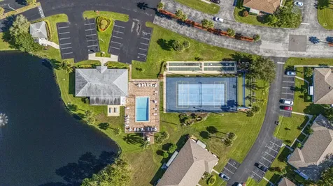 1203 S Lakes End Drive Fort Pierce FL 34982