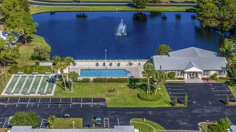 1203 S Lakes End Drive Fort Pierce FL 34982