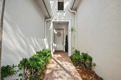 2023 Graden Drive Palm Beach Gardens FL 33410