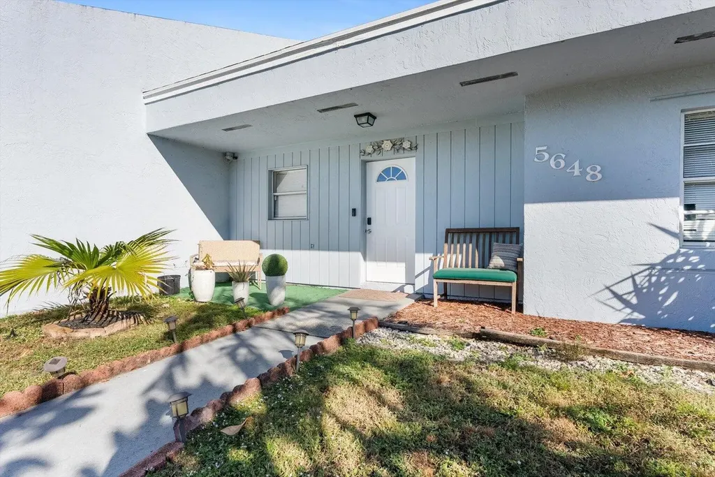 5648 Kimberton Way Lake Worth FL 33463
