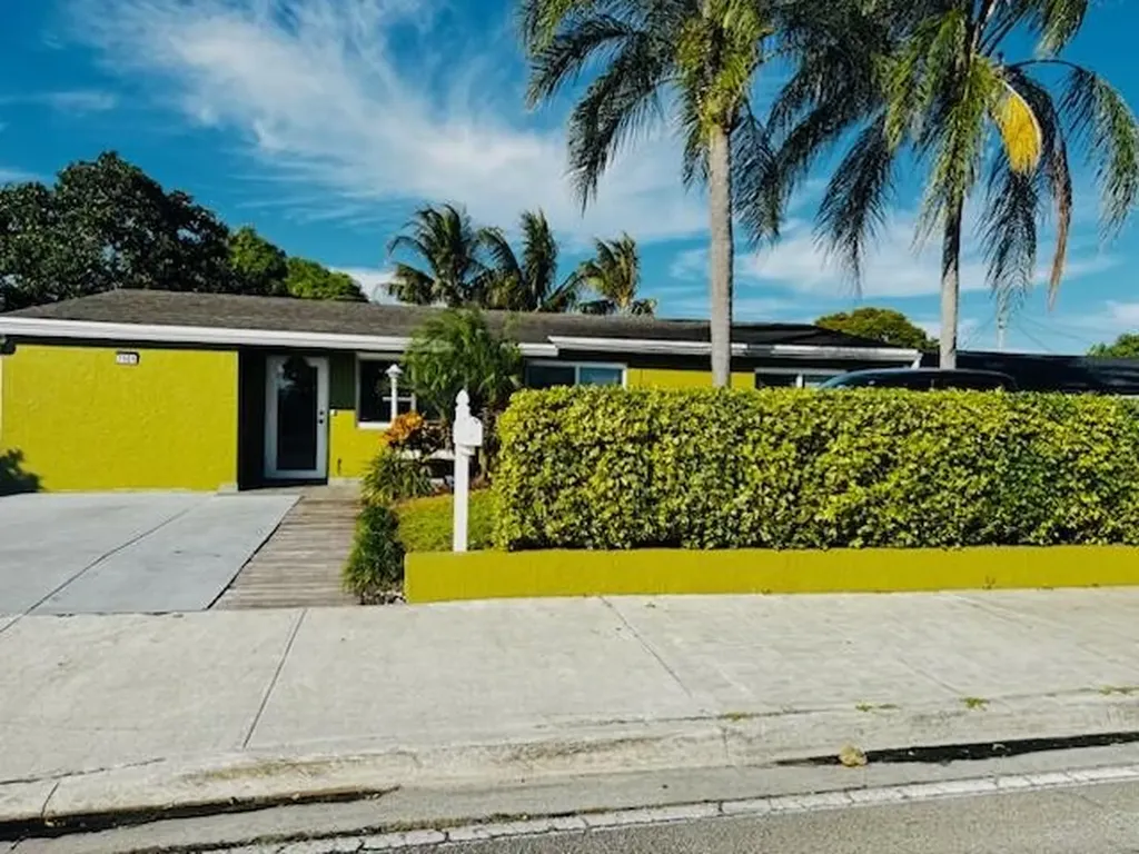7161 Sheridan Street Hollywood FL 33024