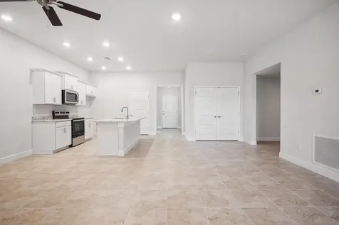 8625 Giovanni Avenue Fort Pierce FL 34951