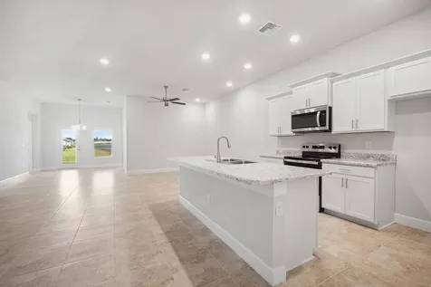 8625 Giovanni Avenue Fort Pierce FL 34951