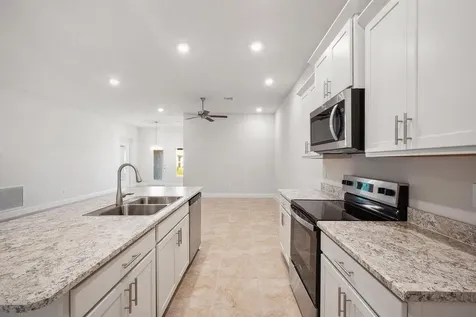 8625 Giovanni Avenue Fort Pierce FL 34951