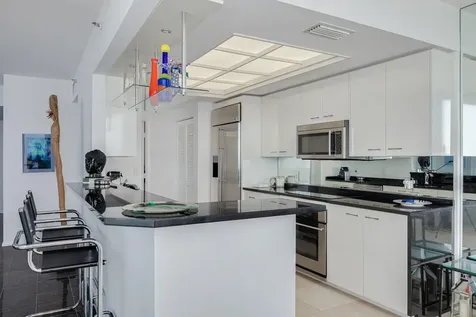 1540 Gulf Boulevard Clearwater FL 33767