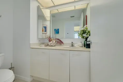 1540 Gulf Boulevard Clearwater FL 33767