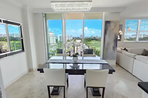 99 Se Mizner Boulevard Boca Raton FL 33432