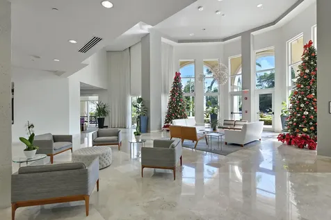 99 Se Mizner Boulevard Boca Raton FL 33432