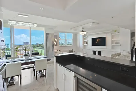 99 Se Mizner Boulevard Boca Raton FL 33432