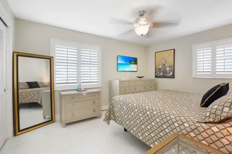 2390 Sw 13th Avenue Boynton Beach FL 33426