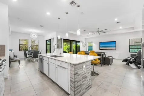 1119 Arrowhead Point Road Loxahatchee FL 33470