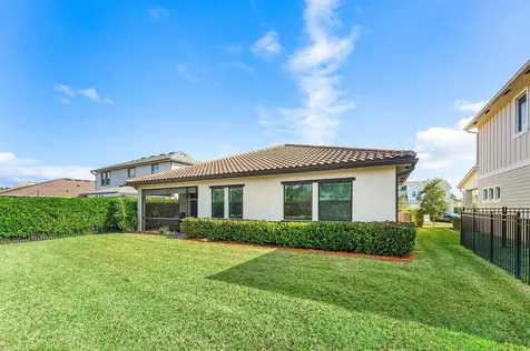 1119 Arrowhead Point Road Loxahatchee FL 33470