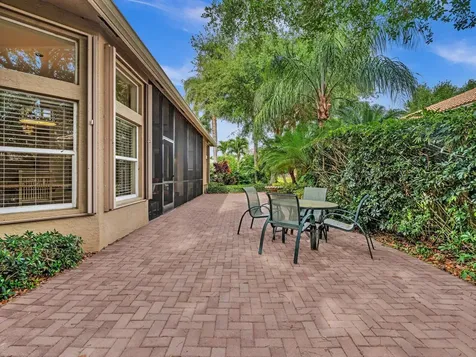 7191 Corning Circle Boynton Beach FL 33437