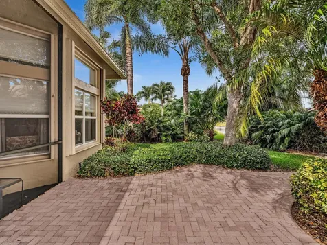 7191 Corning Circle Boynton Beach FL 33437