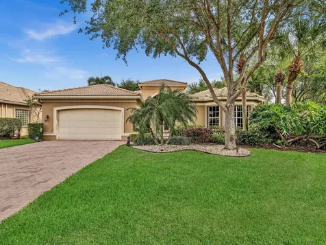 7191 Corning Circle Boynton Beach FL 33437