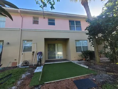 303 Seminole Palms Drive Greenacres FL 33463
