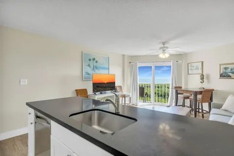 500 Burton Drive Key Largo FL 33037