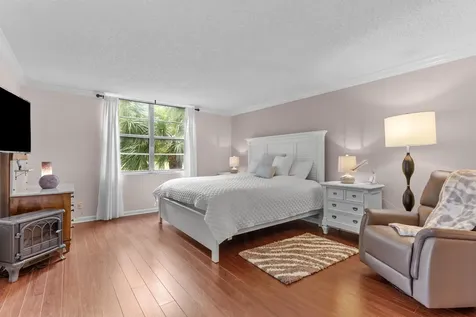 6300 Nw 2nd Avenue Boca Raton FL 33487