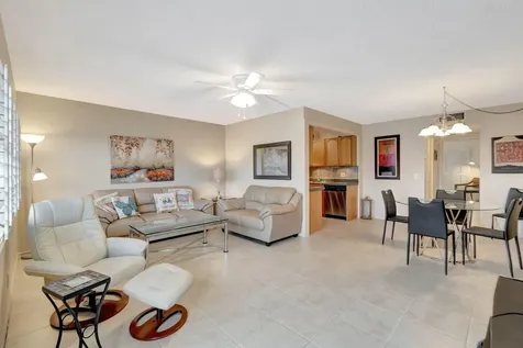 4050 Cornwall C Boca Raton FL 33434