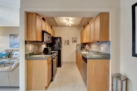 4050 Cornwall C Boca Raton FL 33434