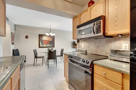 4050 Cornwall C Boca Raton FL 33434