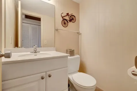 4050 Cornwall C Boca Raton FL 33434