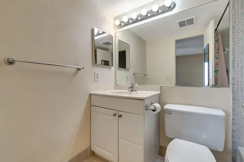 4050 Cornwall C Boca Raton FL 33434