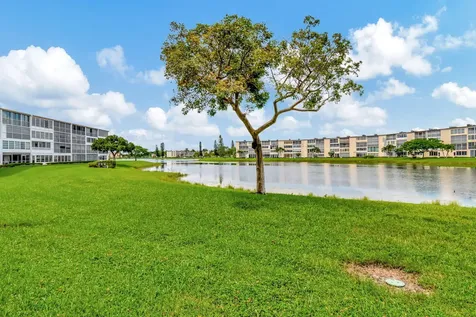 4050 Cornwall C Boca Raton FL 33434
