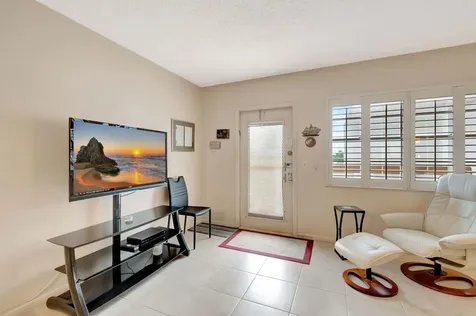 4050 Cornwall C Boca Raton FL 33434