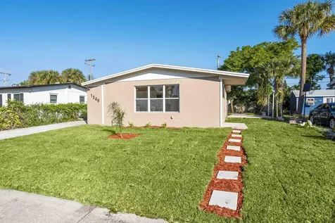1349 9th Street West Palm Beach FL 33401