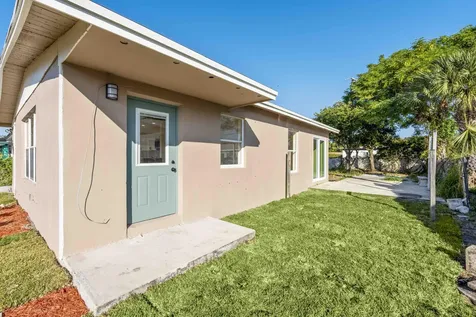 1349 9th Street West Palm Beach FL 33401