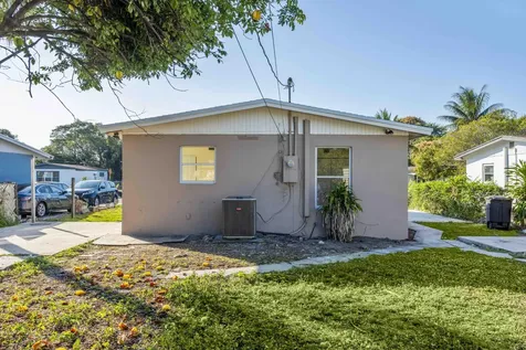 1349 9th Street West Palm Beach FL 33401