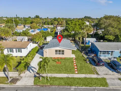 1349 9th Street West Palm Beach FL 33401